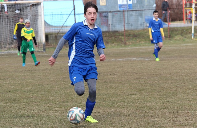 晒晒农村婆家的自建房,总共花了103万,超爱后院的大鱼塘.